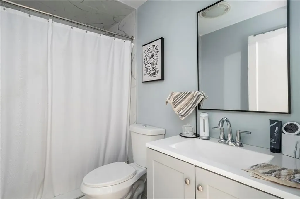 60 Fairlawn Avenue Woonsocket RI 02895