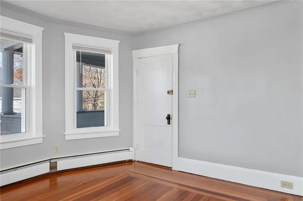 60 Fairlawn Avenue Woonsocket RI 02895