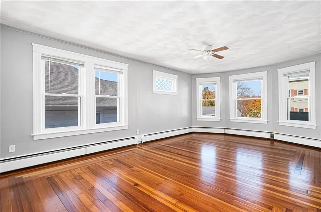 60 Fairlawn Avenue Woonsocket RI 02895