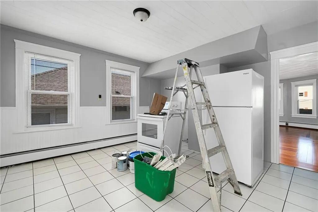 60 Fairlawn Avenue Woonsocket RI 02895