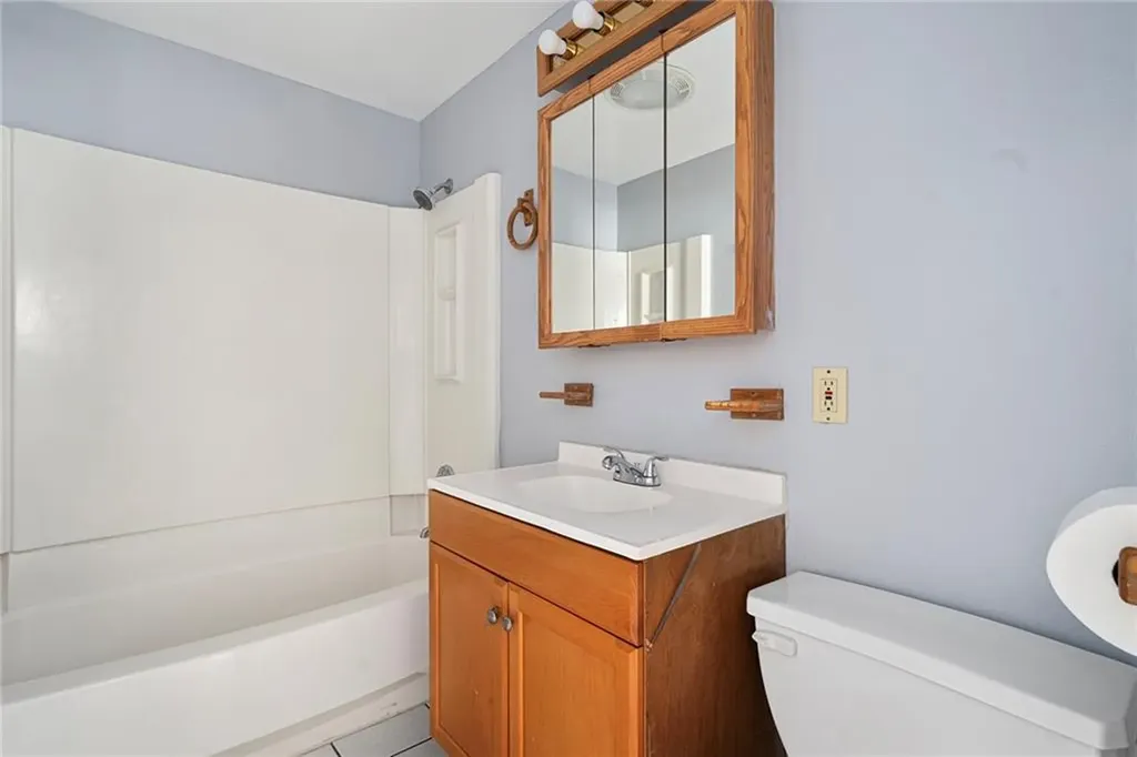 60 Fairlawn Avenue Woonsocket RI 02895