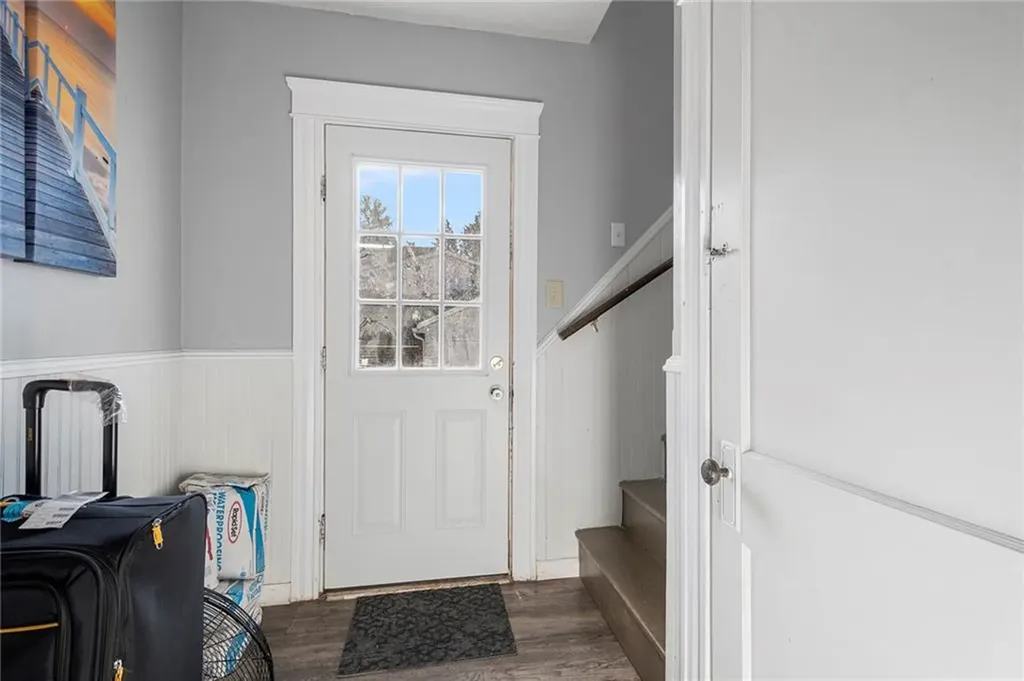 60 Fairlawn Avenue Woonsocket RI 02895