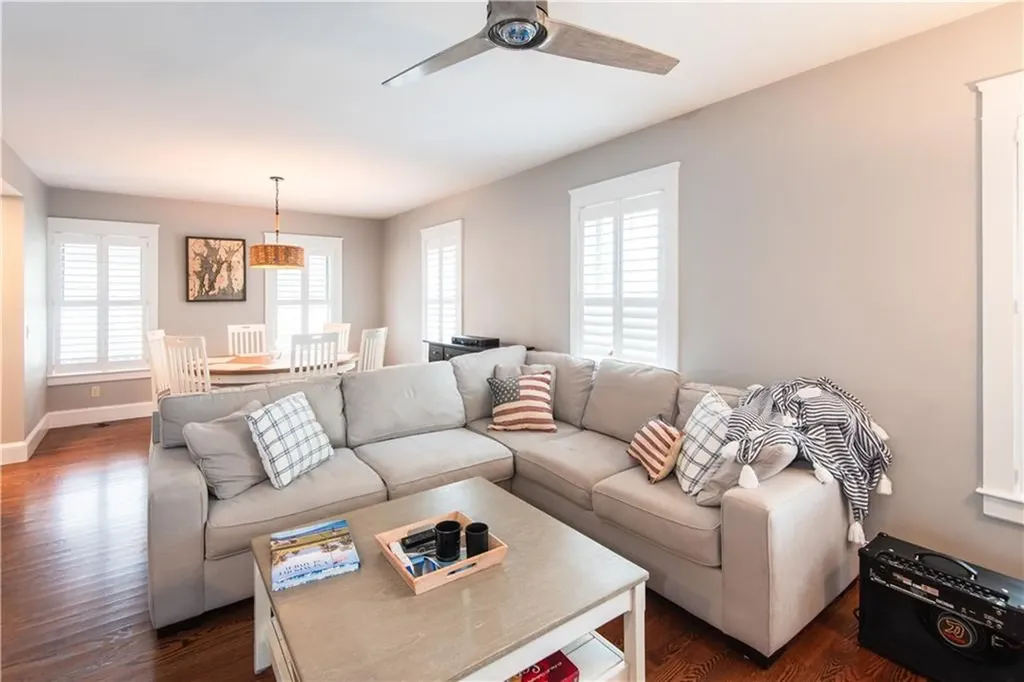 32 Hammond Street Newport RI 02840