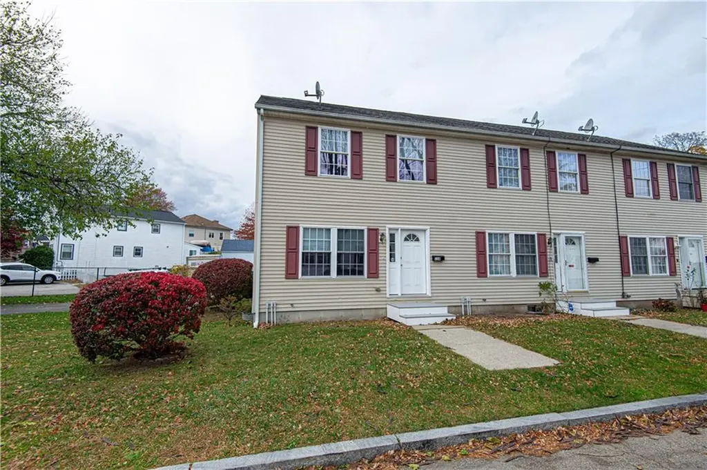 11 Newcomb Street Providence RI 02908