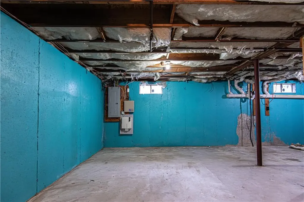 11 Newcomb Street Providence RI 02908