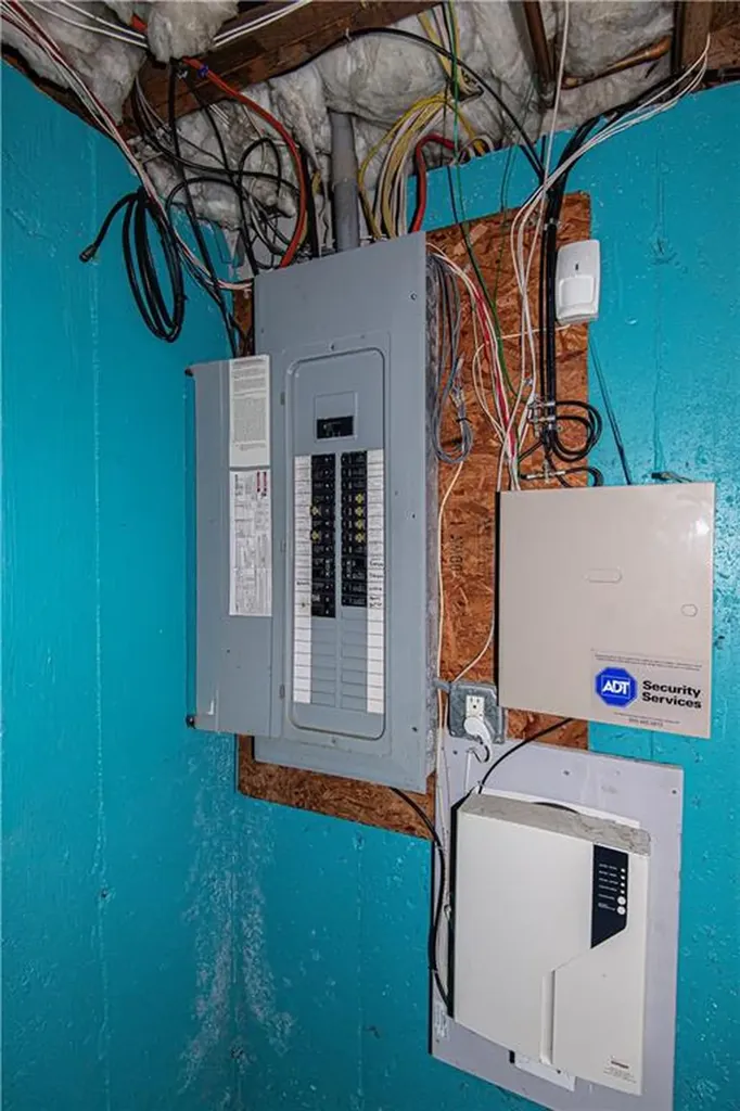 11 Newcomb Street Providence RI 02908