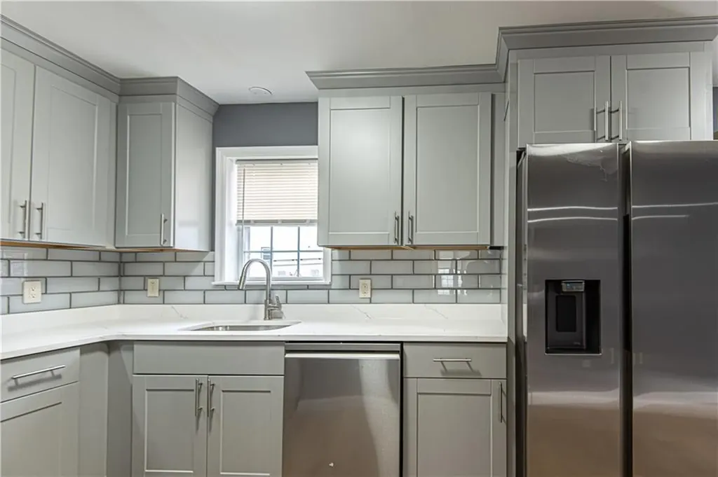 11 Newcomb Street Providence RI 02908