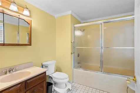 112 Turnessa Drive North Providence RI 02904