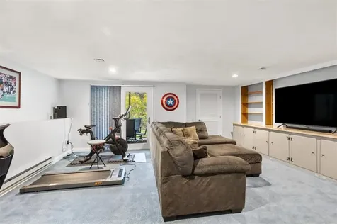 112 Turnessa Drive North Providence RI 02904