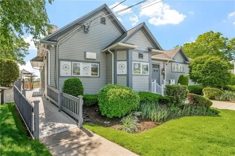 112 Turnessa Drive North Providence RI 02904