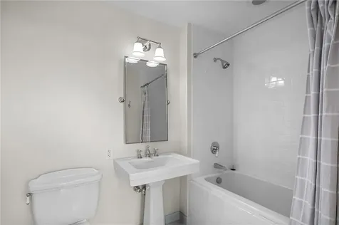 1 Tower Drive Portsmouth RI 02871