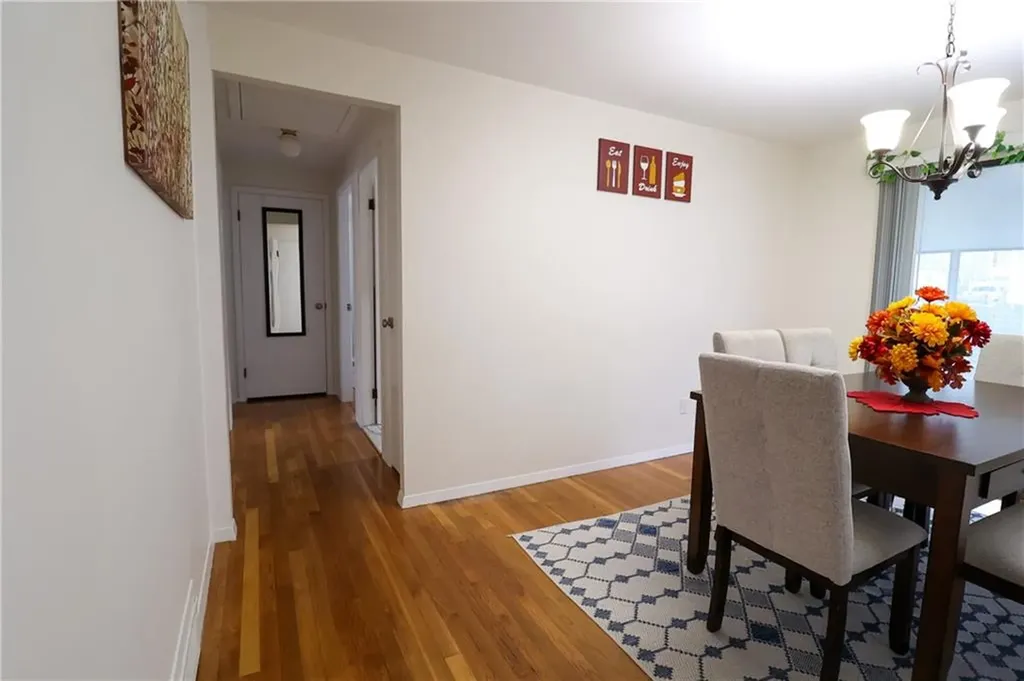 18 Meadowcrest Drive Cumberland RI 02864