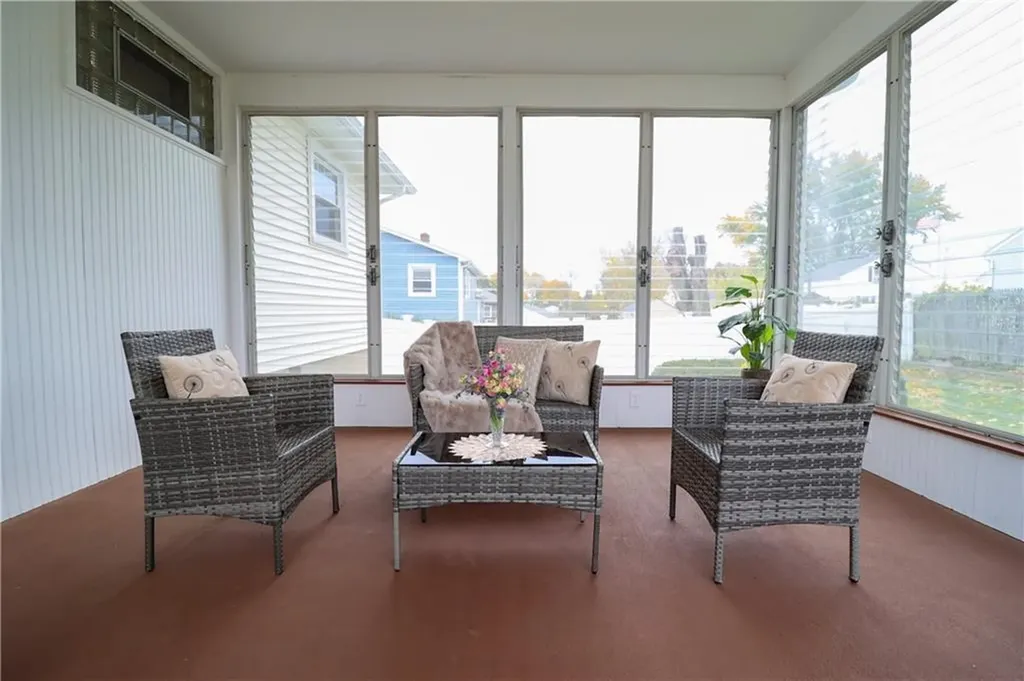 18 Meadowcrest Drive Cumberland RI 02864