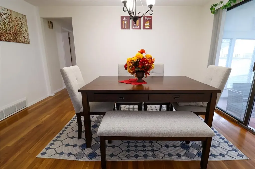 18 Meadowcrest Drive Cumberland RI 02864