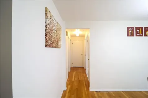 18 Meadowcrest Drive Cumberland RI 02864