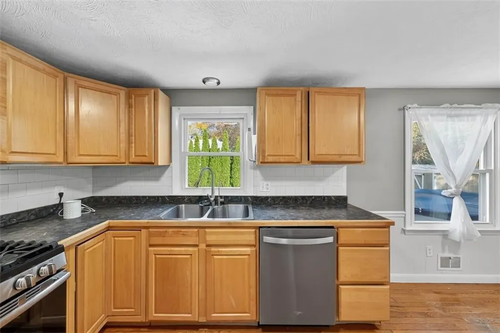 140 Promenade Street Barrington RI 02806