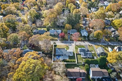 140 Promenade Street Barrington RI 02806