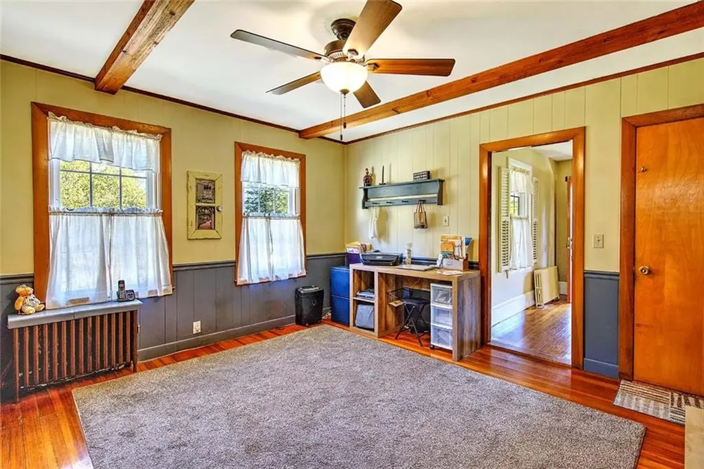 3383 West Shore Road Warwick RI 02886