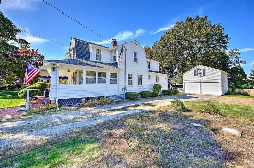 3383 West Shore Road Warwick RI 02886