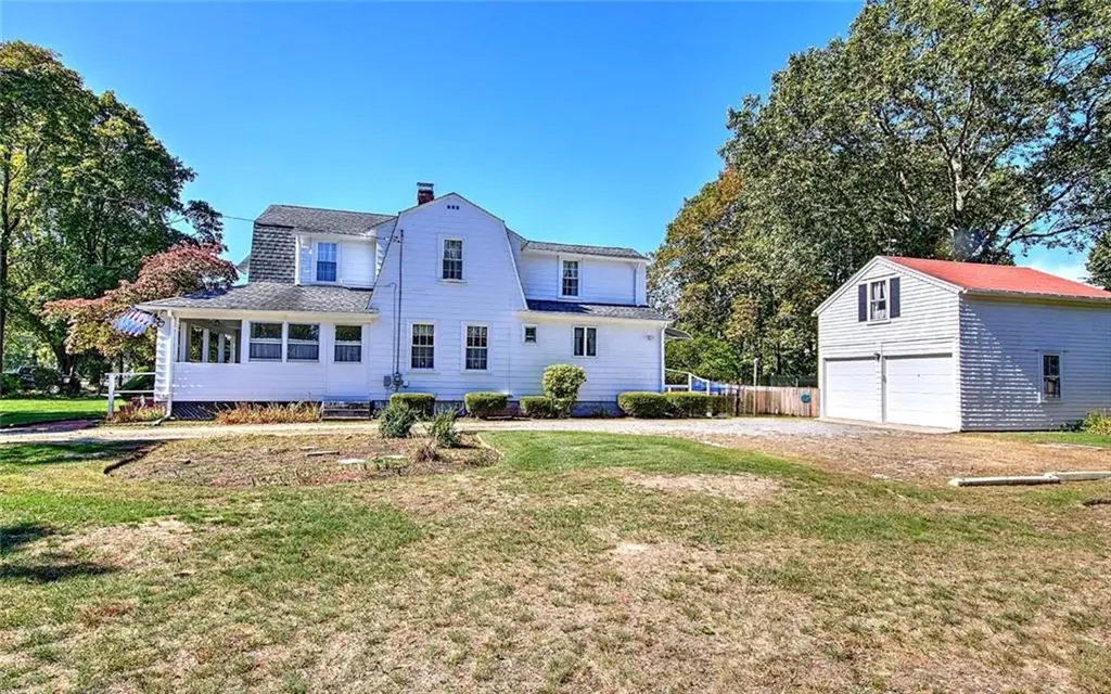 3383 West Shore Road Warwick RI 02886