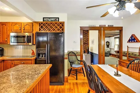 3383 West Shore Road Warwick RI 02886