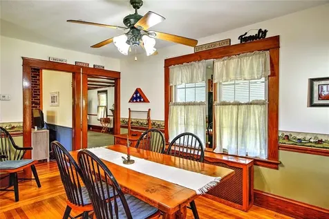 3383 West Shore Road Warwick RI 02886