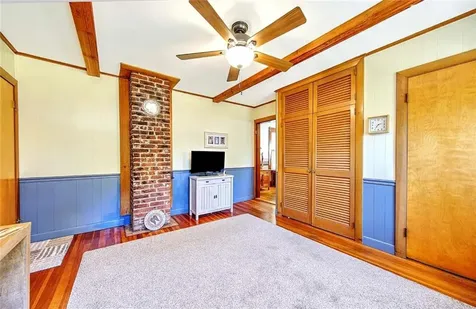 3383 West Shore Road Warwick RI 02886