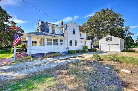 3383 West Shore Road Warwick RI 02886