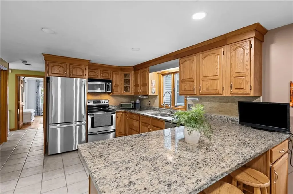 2 Fairview Drive Smithfield RI 02828