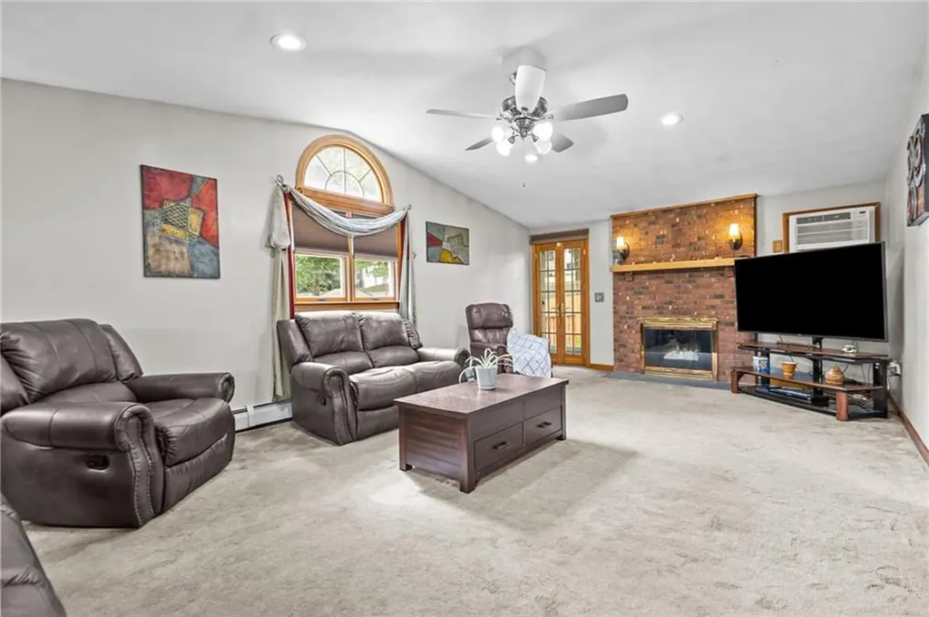 2 Fairview Drive Smithfield RI 02828