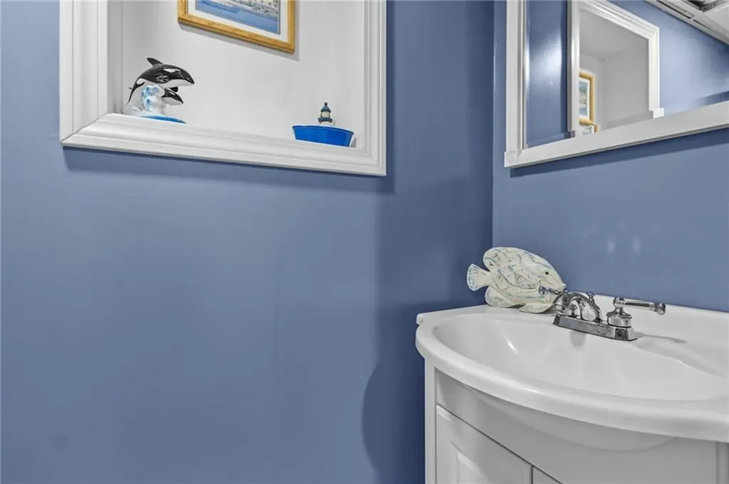 2 Fairview Drive Smithfield RI 02828