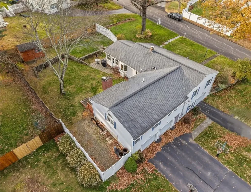 2 Fairview Drive Smithfield RI 02828