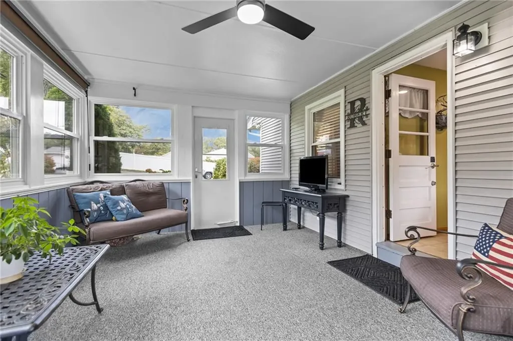 2 Fairview Drive Smithfield RI 02828