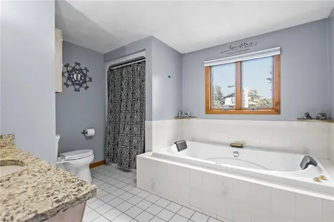 2 Fairview Drive Smithfield RI 02828