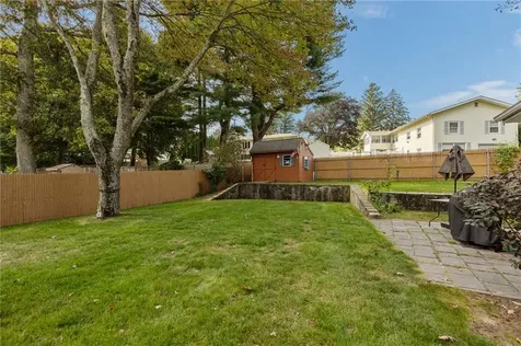 2 Fairview Drive Smithfield RI 02828