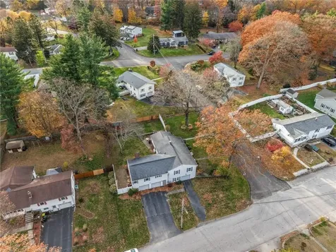 2 Fairview Drive Smithfield RI 02828