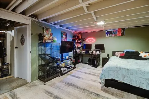 270 Woodward Avenue East Providence RI 02914