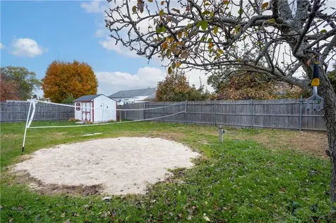 270 Woodward Avenue East Providence RI 02914