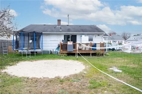 270 Woodward Avenue East Providence RI 02914