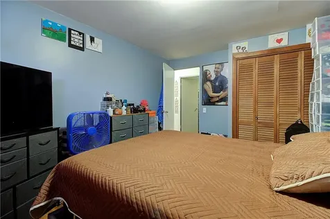 270 Woodward Avenue East Providence RI 02914