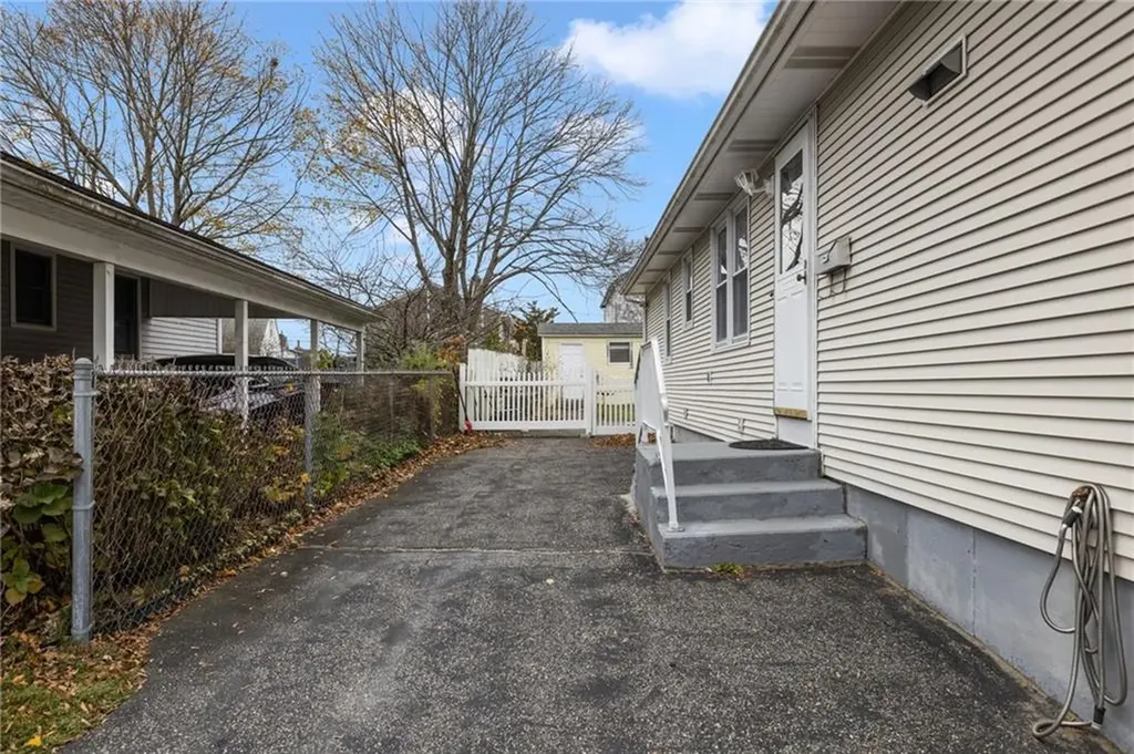 23 Hewes Street Cumberland RI 02864