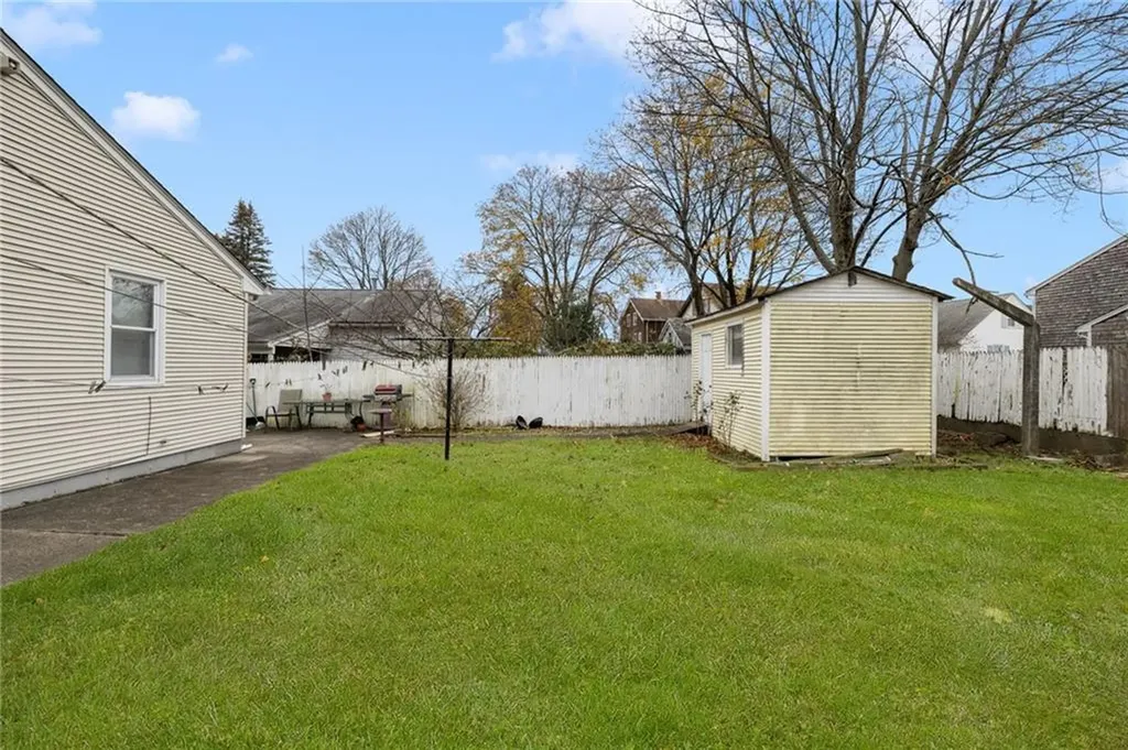 23 Hewes Street Cumberland RI 02864