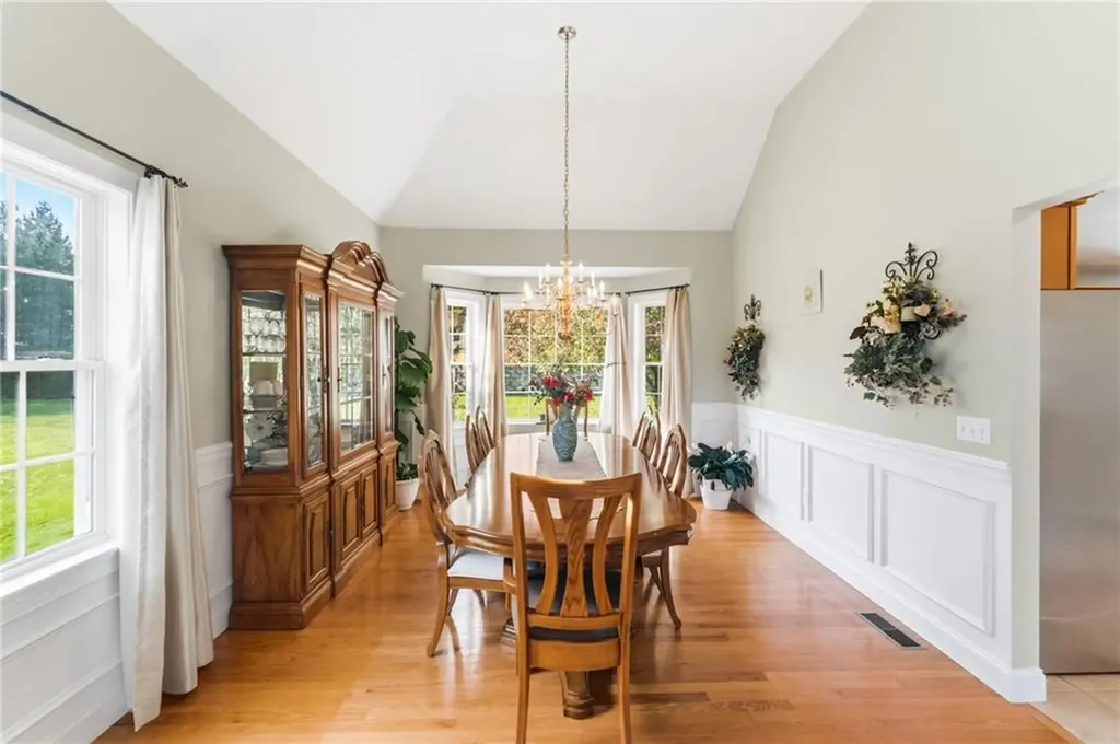 18 Susan Drive Cumberland RI 02864