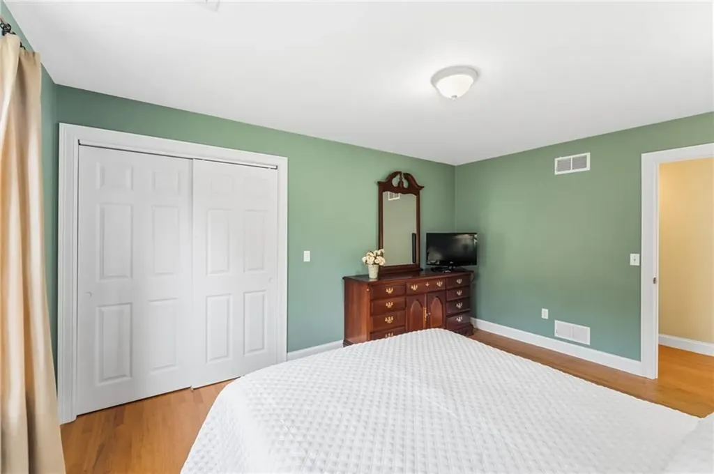 18 Susan Drive Cumberland RI 02864