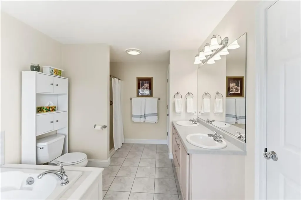 18 Susan Drive Cumberland RI 02864