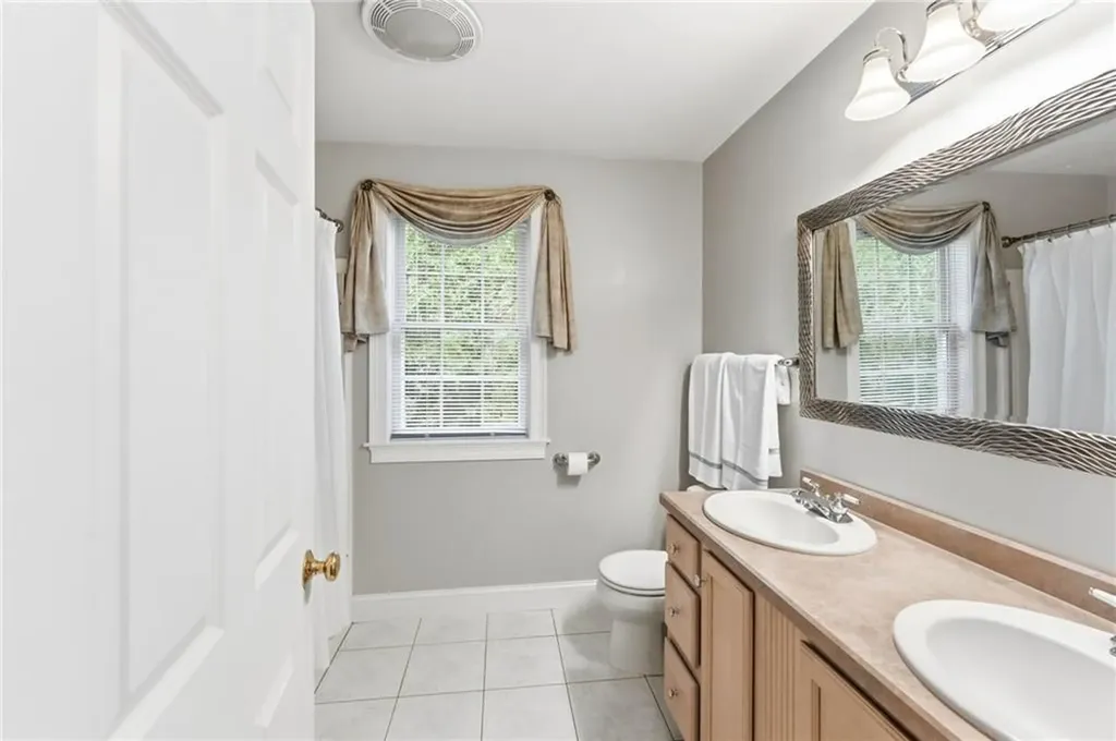 18 Susan Drive Cumberland RI 02864