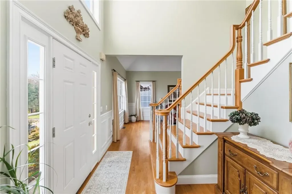 18 Susan Drive Cumberland RI 02864