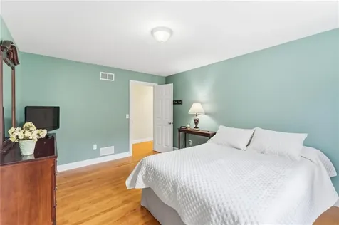 18 Susan Drive Cumberland RI 02864