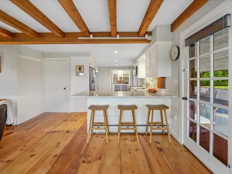 24 Peaceful Way Tiverton RI 02878