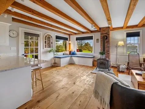 24 Peaceful Way Tiverton RI 02878